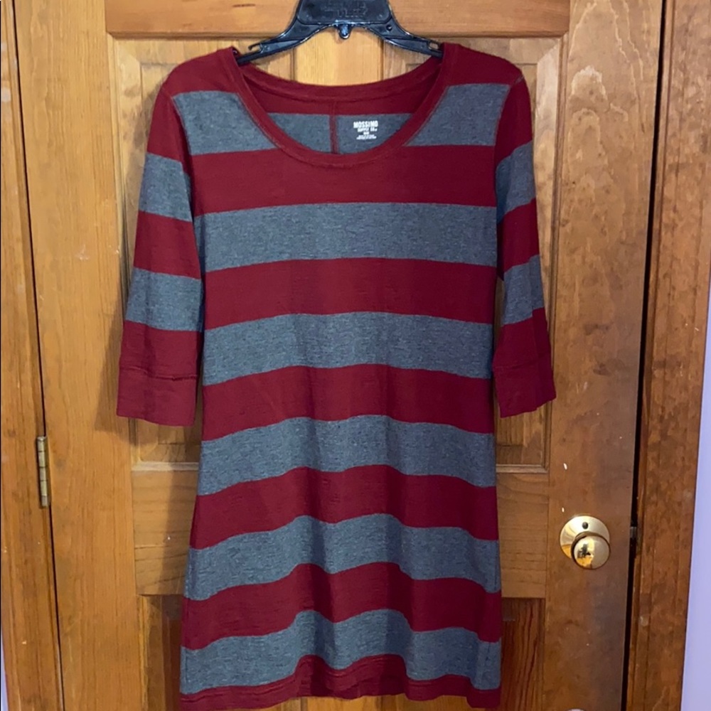 Quarter Sleeve Gray + Red Dress